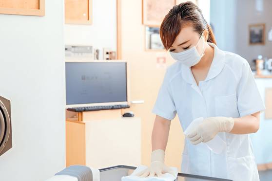 Daily medical center cleaning service in toronto